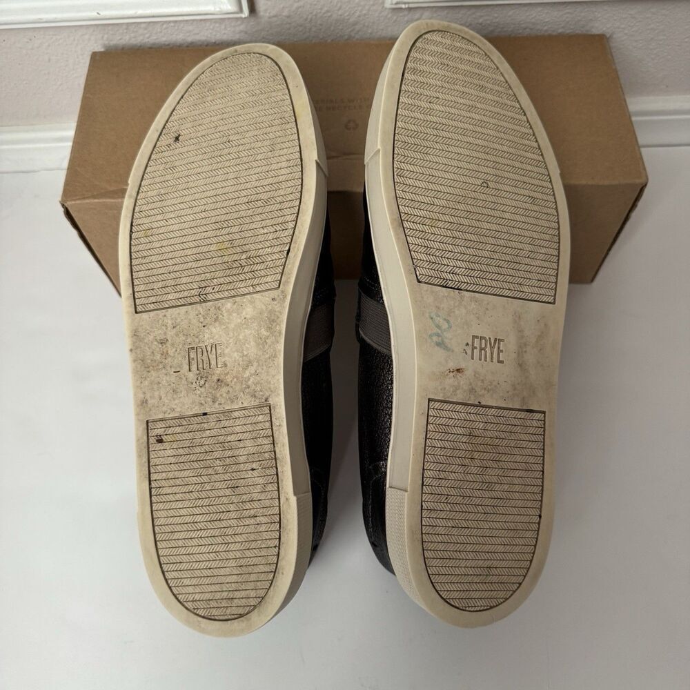 Frye Women’s Ivy Slip On Sneaker Leather Size 9 Pewter Grey Metallic - Picture 7 of 11